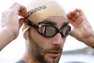 Zoggs Predator Flex Titanium Reactor Black Gold Reactor Titanium Regular