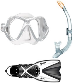 Snorkel set with fins