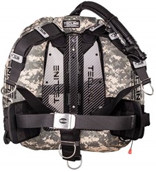 Tecline Donut 22 Special Edition / DIR Harnas Twin Tank Wing + Loodzakken (Camo)